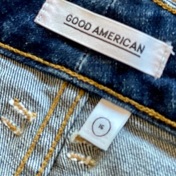 Good American Jean Shorts NWT Size 16 - Picture 6 of 10